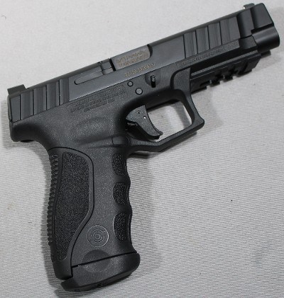 Stoeger ~ STR-9F ~ 9mm