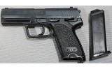 Heckler & Koch ~ USP ~ .40 S&W - 3 of 6