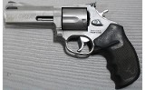 Taurus ~ Tracker ~ .44 Magnum - 3 of 5
