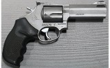 Taurus ~ Tracker ~ .44 Magnum - 2 of 5
