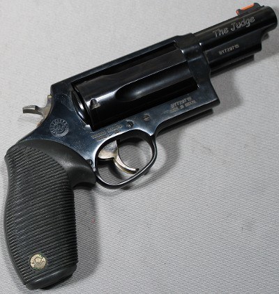 Taurus ~ The Judge ~ .45 Long Colt/.410 Gauge - Image 1 of 5
