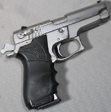 Smith & Wesson ~ Model 5906 ~ 9mm - 1 of 7