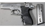 Smith & Wesson ~ Model 5906 ~ 9mm - 3 of 7