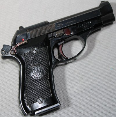 Pietro Beretta ~ 85 BB ~ 9mm Short (.380 ACP) - Image 1 of 8