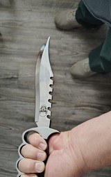 Skull brand knuckle knife - 8 of 10