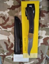 Buck model 101 fixed blade, discontinued, new in the box with sheath and papers - 4 of 8