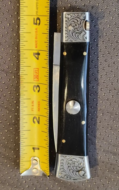 Beautiful handmade fully engraved switchblade - Image 1 of 12