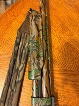 Remington 870 sps-t green leaf shotgun. - 4 of 11 Remington 870 sps-t green leaf shotgun. - 4 of 11