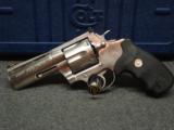 COLT ANACONDA 4 INCH
44MAG MATCHING BOX DRILLED AND TAPPED MODEL - 2 of 15