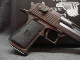 MAGNUM RESEARCH DESERT EAGLE 44MAG - 3 of 15