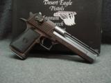 MAGNUM RESEARCH DESERT EAGLE 44MAG - 2 of 15