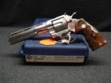 COLT PYTHON ELITE STAINLESS MATCHING BOX
- 1 of 15
