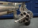 NEW IN BOX 4 INCH ANACONDA 44 MAG DRILLED AND TAPPED MODEL - 8 of 15