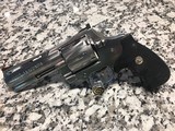Colt Anaconda 4 inch 44 magnum - 2 of 15