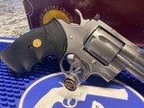 COLT PYTHON STAINLESS MAGNAPORT AND ORIGINAL BOX - 5 of 14