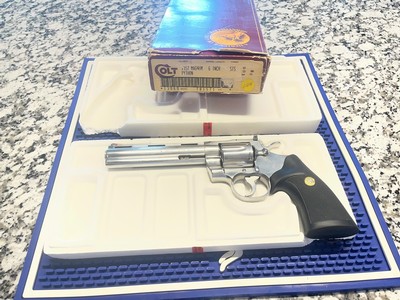 1988 COLT PYTHON STAINLESS ORIGINAL BOX