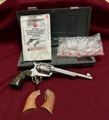 Ruger Vaquero Stainless, 45 Colt, 7.5” barrel, 1999, Excellent Condition! Model 00555