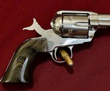Ruger Vaquero Stainless, 45 Colt, 7.5” barrel, 1999, Excellent Condition! Model 00555 - 6 of 18