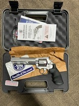 Smith & Wesson
M686 357 magnum Competitor