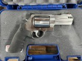 Smith & Wesson
M 500
500 S&W - 3 of 4