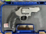 Smith & Wesson
M69
44 Mag. - 3 of 4