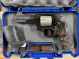 Smith & Wesson
M329 PD
44 Magnum - 3 of 4