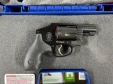 Smith & Wesson
M442
38 S&W special - 3 of 4