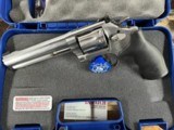 Smith & Wesson
M648 22 WMR
Magnum - 1 of 4