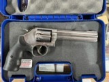 Smith & Wesson
M648 22 WMR
Magnum - 3 of 4