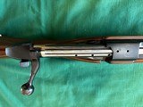 Weatherby Mark V Deluxe 340 Weatherby Magnum - 4 of 15