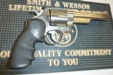 SMITH & WESSON 629-1 44 MAG 6