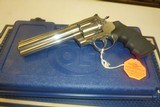 COLT ANACONDA 44 MAG 6