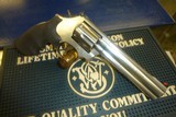 SMITH & WESSON 686-6 357 CAL 6