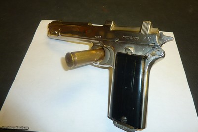 STEYR 1912 9MM STEYR
NICKEL PISTOL