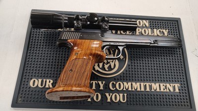 Smith & Wesson Model 41 7.5