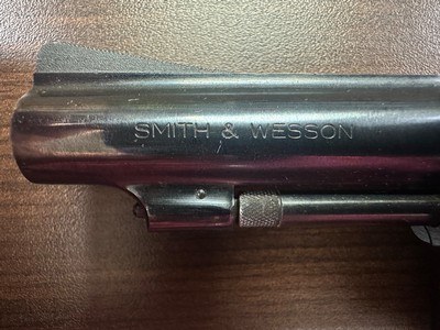 Smith & Wesson Model 36 (No Dash), 3