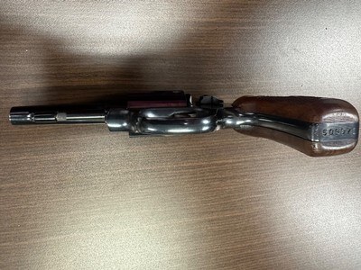 Smith & Wesson Model 36 (No Dash), 3