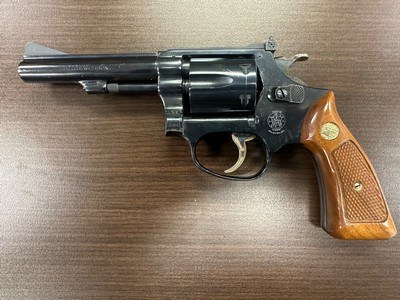 Smith & Wesson Model 34-1 .22 LR, 4