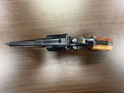 Smith & Wesson Model 34-1 .22 LR, 4