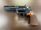 Colt Diamondback .22 L.R., 4