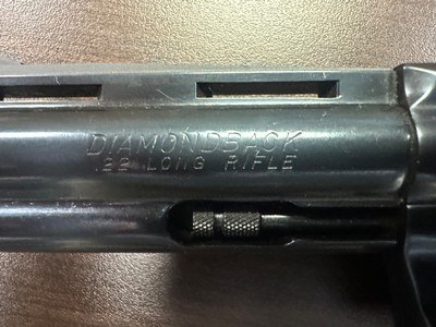 Colt Diamondback .22 L.R., 4