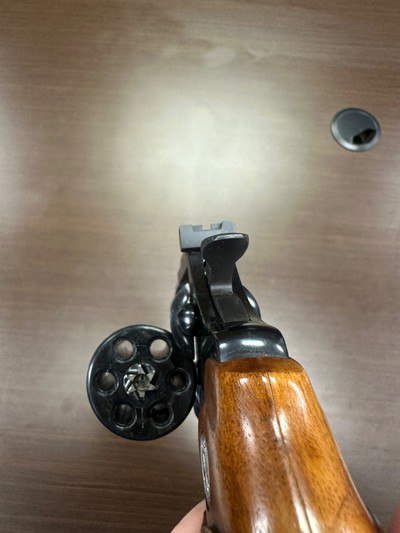 Colt Diamondback .22 L.R., 4