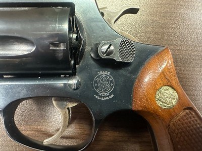 Smith & Wesson Model 36 (No Dash), 3