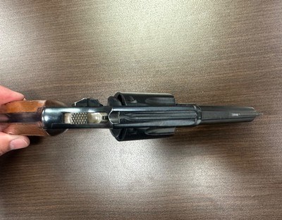 Smith & Wesson Model 36 (No Dash), 3