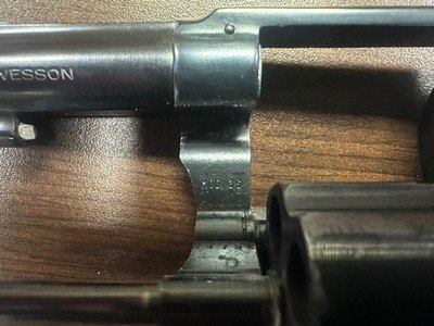 Smith & Wesson Model 36 (No Dash), 3