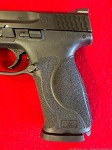 NEW Smith and Wesson M&P 2.0 9mm Range Kit - 6 of 6