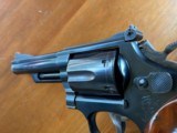 Smith & Wesson 19-5 with Scarce Smooth Target Grips - 6 of 9