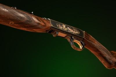 Browning Semiautomatic Rifle (Takedown) in 22LR engraved by Master Engraver, Angelo Bee - Image 8 of 15