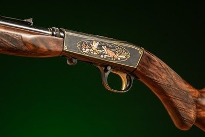 Browning Semiautomatic Rifle (Takedown) in 22LR engraved by Master Engraver, Angelo Bee - Image 4 of 15