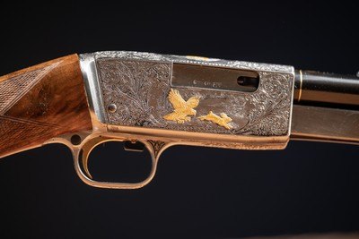Browning pump action rifle (Trombone) in 22 Long engraved by Master Engraver, Angelo Bee - Image 2 of 15